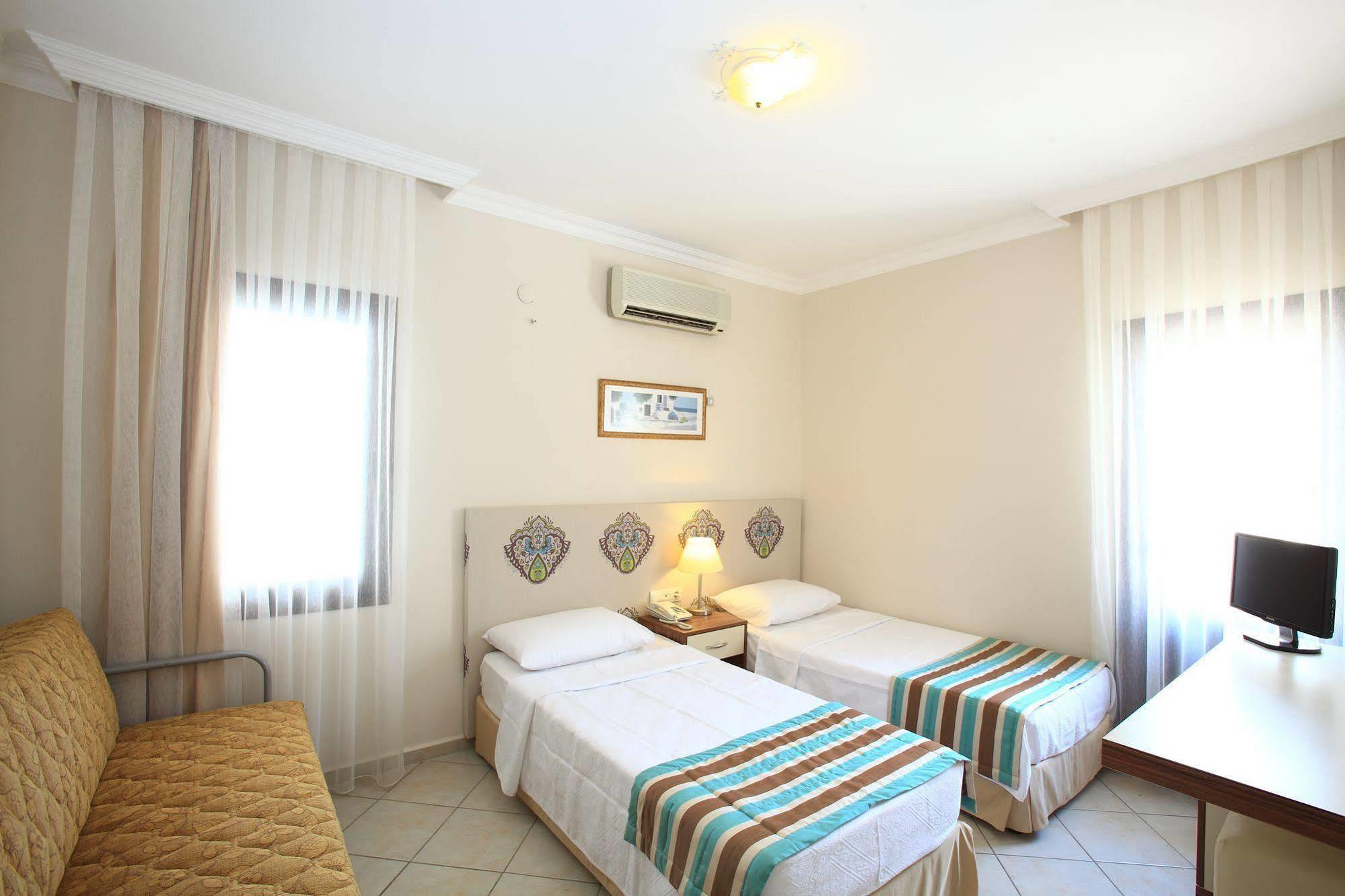 Paloma Hotel Bodrum Esterno foto